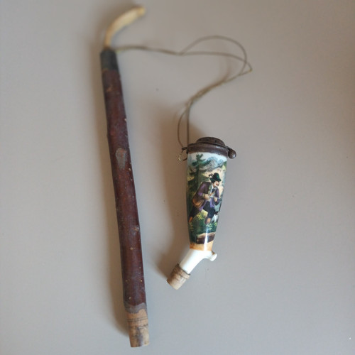 Ancien fourneau pipe - ancien,